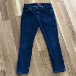 Lucky Brand Leyla Capri Jeans